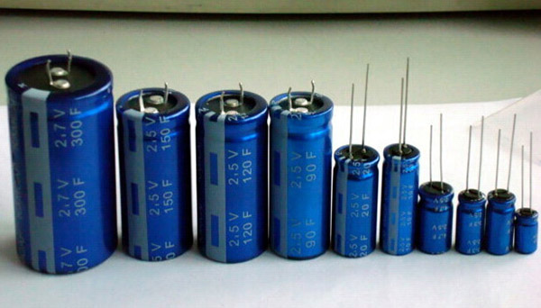  電容的充放電