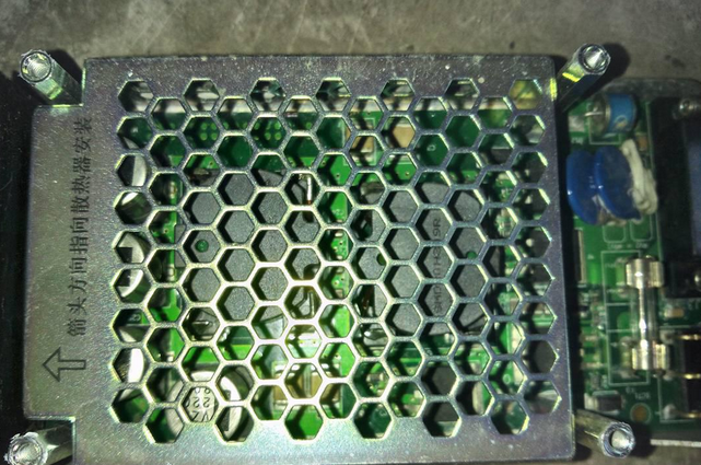 pcb板上的功率電感.png